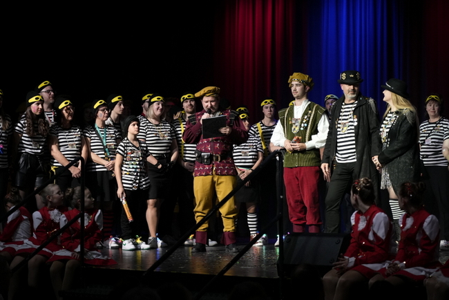 Glamouröser Raubritterball begeistert Besucher