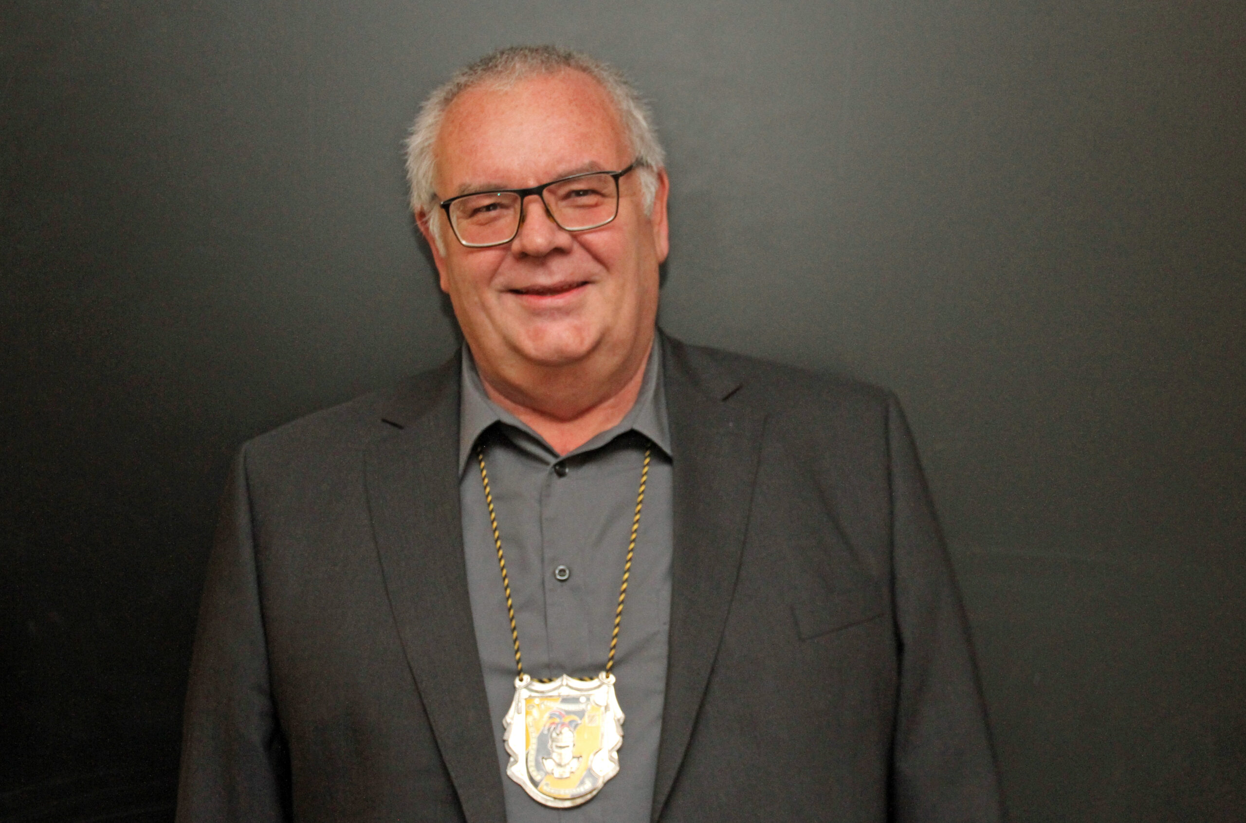 Ritter Manfred - der nebulöse Zinnenstammler