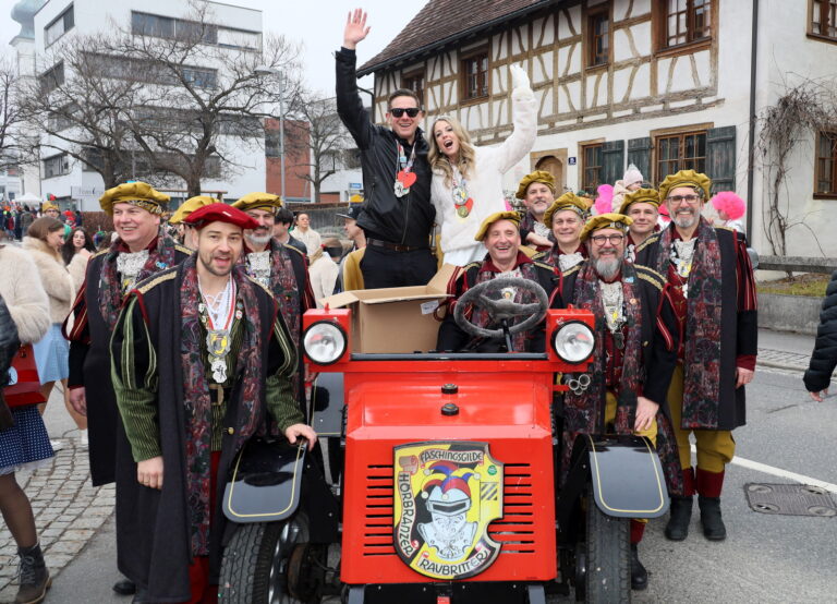 Megaumzug in Lochau – Hörbranz feiert begeistert mit